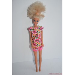 Vintage masnis ruhás Barbie baba