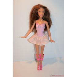 Táncosnő Barbie baba