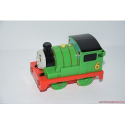 Thomas, a gőzmozdony felhúzós Percy mozdony