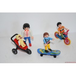 Playmobil babakocsis anyuka gyerekekkel készlet