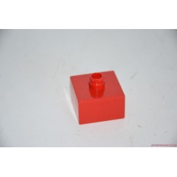 Lego Duplo piros építőelem