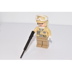 LEGO Star Wars: Hoth Rebel Trooper lázadó pilóta minifigura