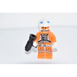 LEGO Star Wars: Zin Evalon Rebel Trooper lázadó pilóta minifigura
