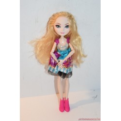 Ever After High: Apple White baba