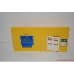 Lego Duplo posta fal postaládával és ajtóval