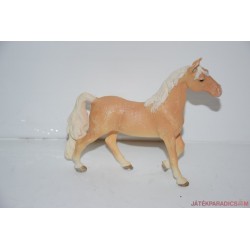Schleich kese színű ló