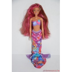 Mattel Barbie Dolphin Magic, Delfin varázs: Isla baba
