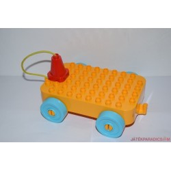 Lego Duplo narancssárga utánfutó